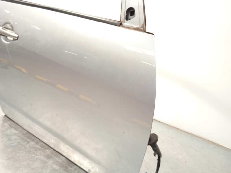 Recambio de puerta delantera derecha para mitsubishi grandis (na0w) 2.0 di-d cat referencia OEM IAM MN150852  