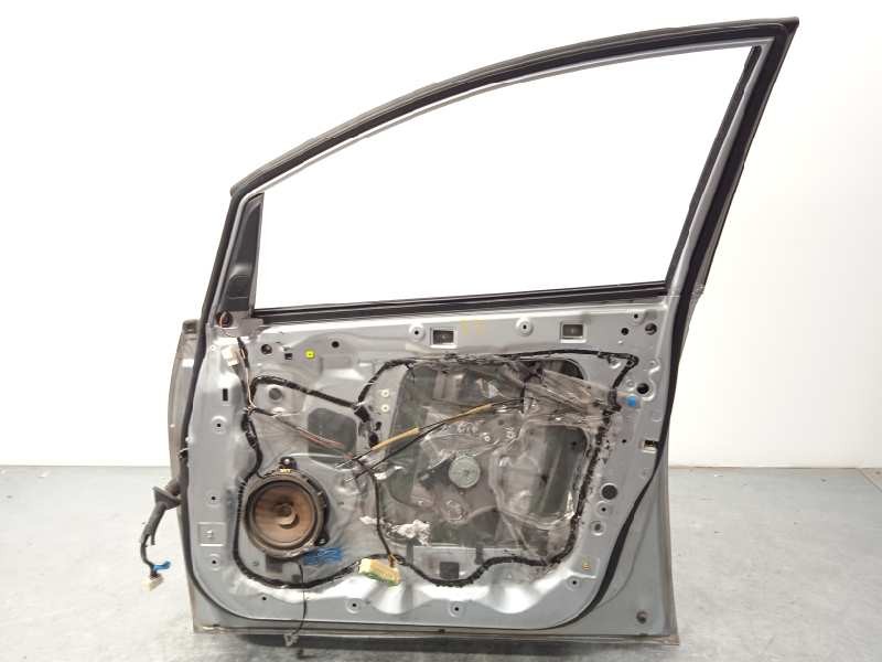 Recambio de puerta delantera derecha para mitsubishi grandis (na0w) 2.0 di-d cat referencia OEM IAM MN150852  