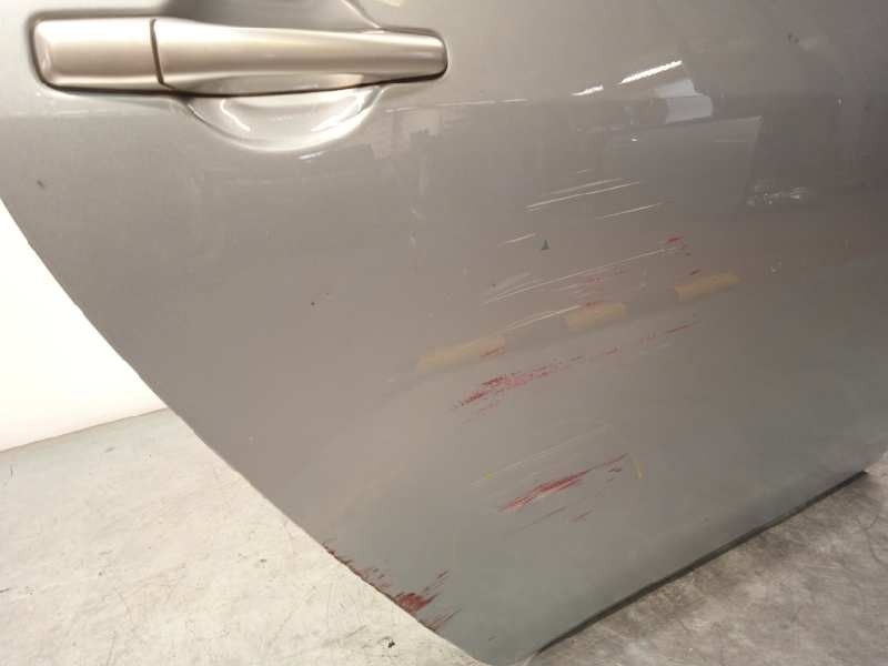 Recambio de puerta trasera derecha para mitsubishi grandis (na0w) 2.0 di-d cat referencia OEM IAM MN150856  