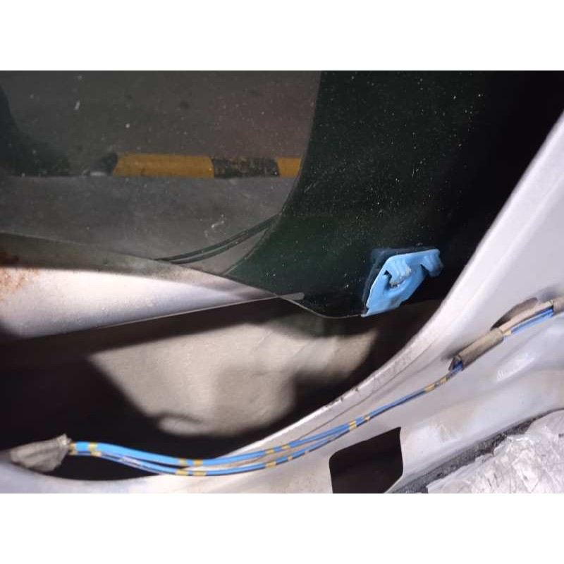 Recambio de puerta trasera izquierda para mitsubishi grandis (na0w) 2.0 di-d cat referencia OEM IAM MN150855  