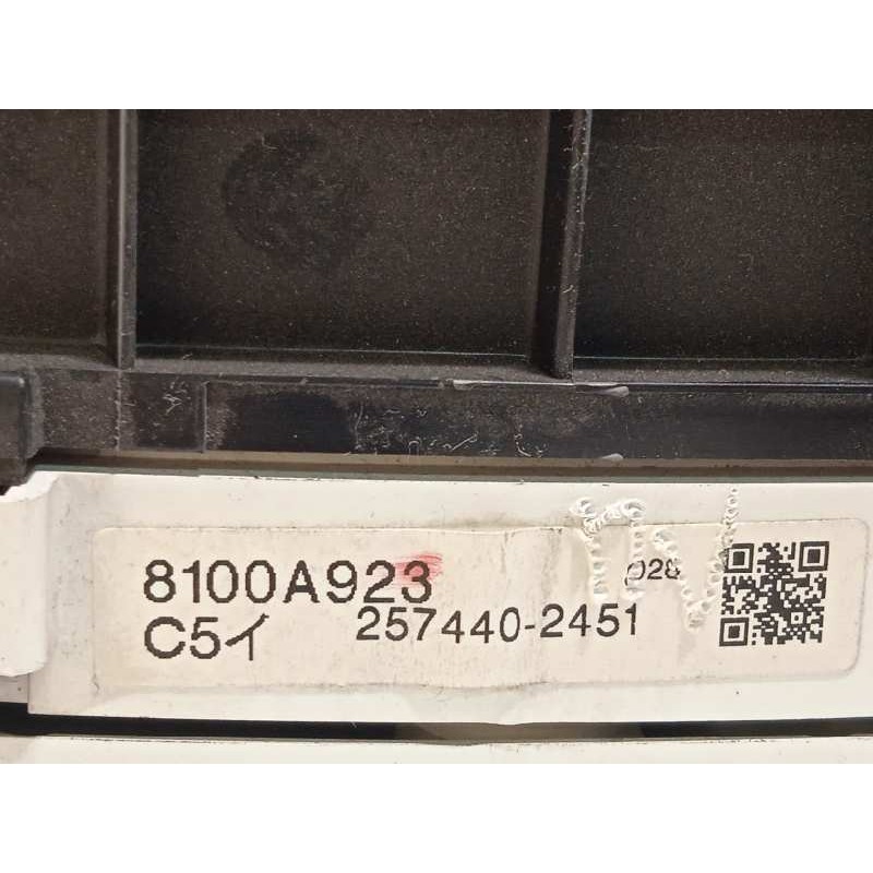 Recambio de cuadro instrumentos para mitsubishi grandis (na0w) 2.0 di-d cat referencia OEM IAM 8100A923  2574402451