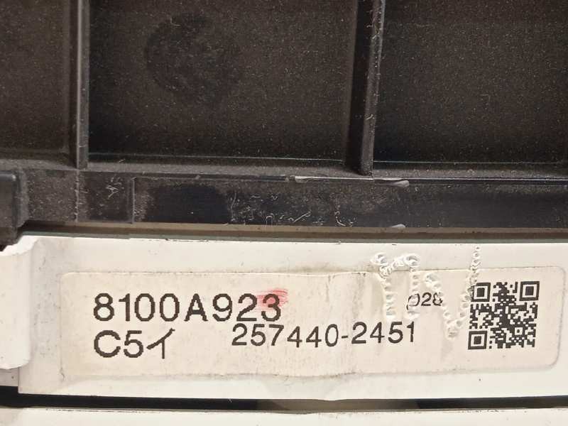 Recambio de cuadro instrumentos para mitsubishi grandis (na0w) 2.0 di-d cat referencia OEM IAM 8100A923  2574402451