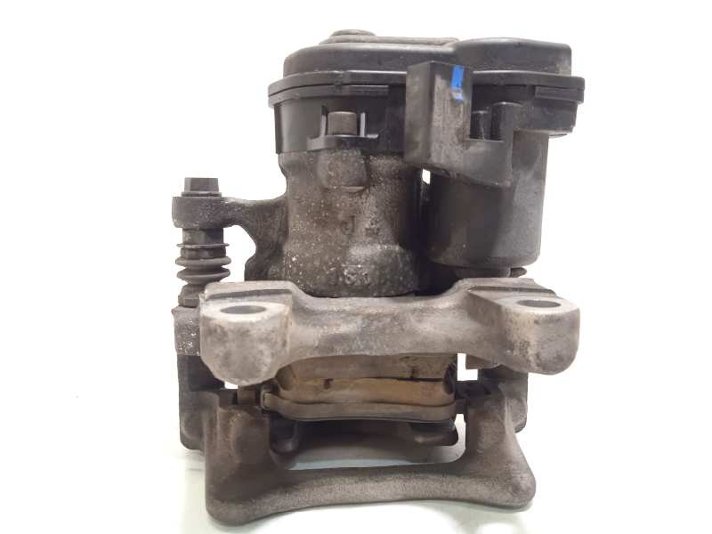 Recambio de pinza freno trasera derecha para audi q3 (8ug) attraction referencia OEM IAM 8U0615404B  