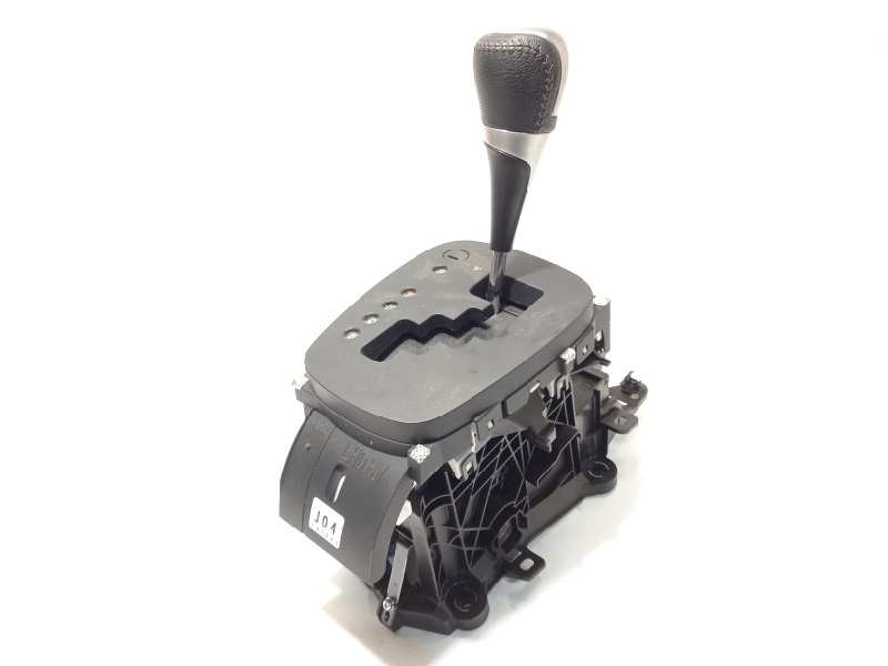 Recambio de palanca cambio para toyota yaris hybrid active referencia OEM IAM 3356052620  