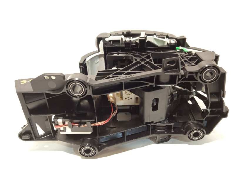 Recambio de palanca cambio para toyota yaris hybrid active referencia OEM IAM 3356052620  