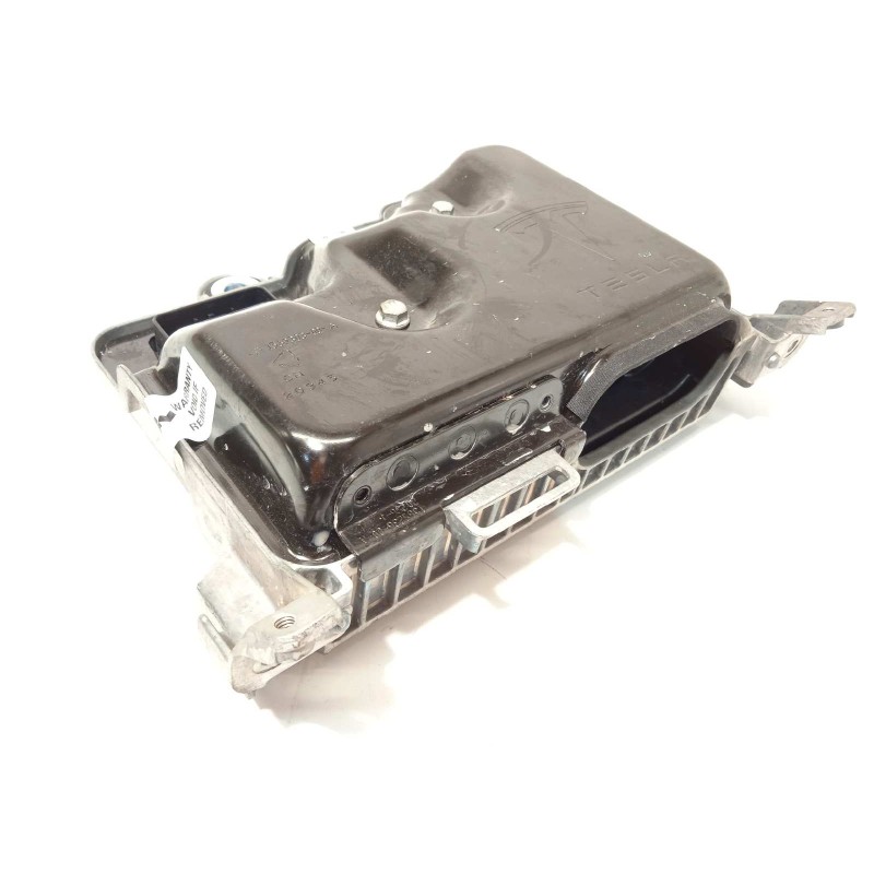 Recambio de modulo electronico para tesla model 3 referencia OEM IAM 149731900D  