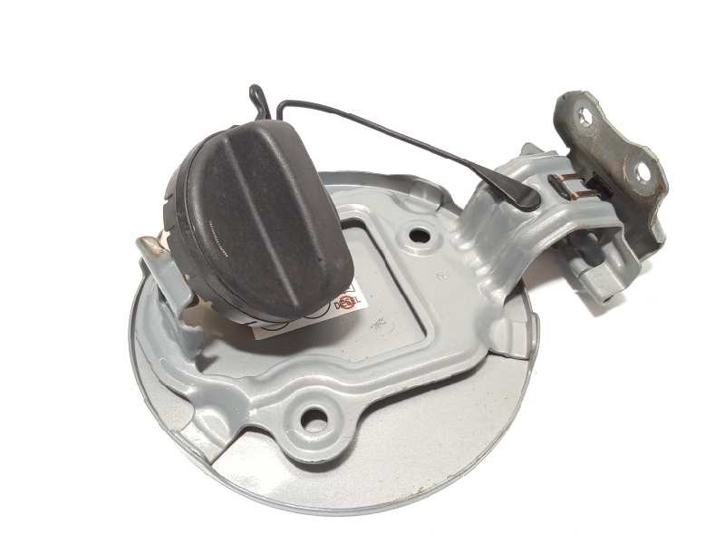 Recambio de tapa exterior combustible para toyota yaris hybrid active referencia OEM IAM 773500D080  