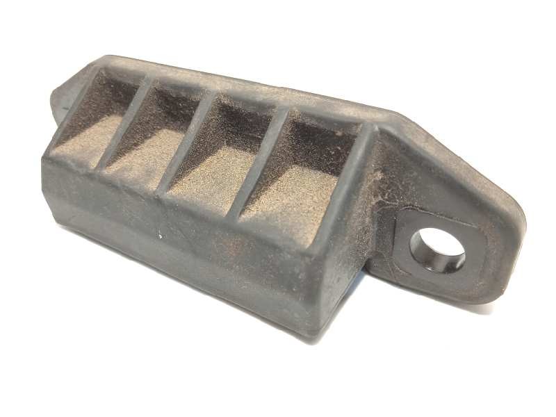 Recambio de maneta exterior porton para toyota yaris hybrid active referencia OEM IAM 8484002060  