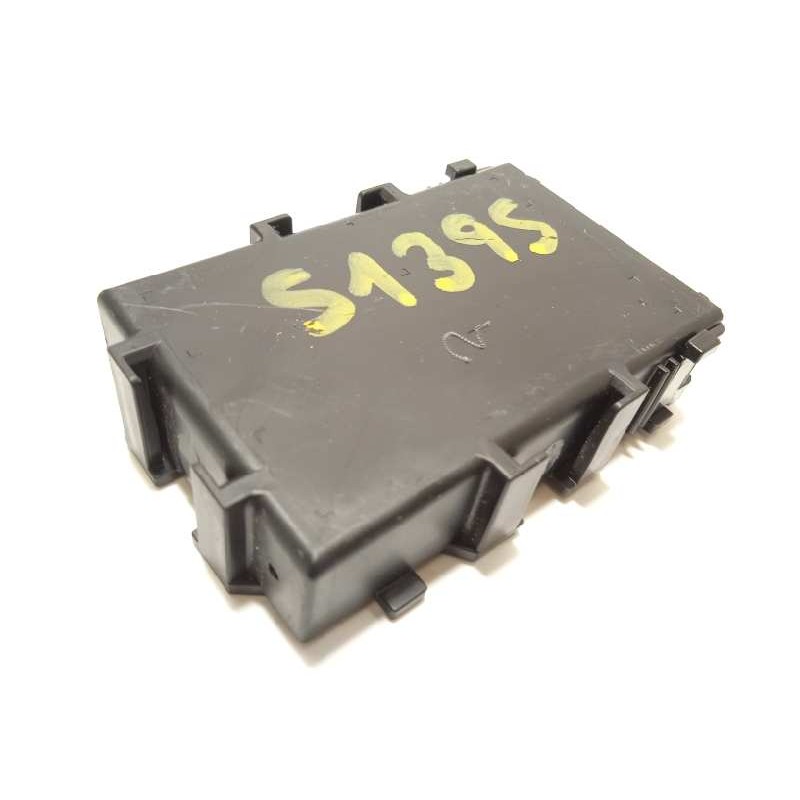 Recambio de modulo electronico para toyota yaris hybrid active referencia OEM IAM 8910052030  