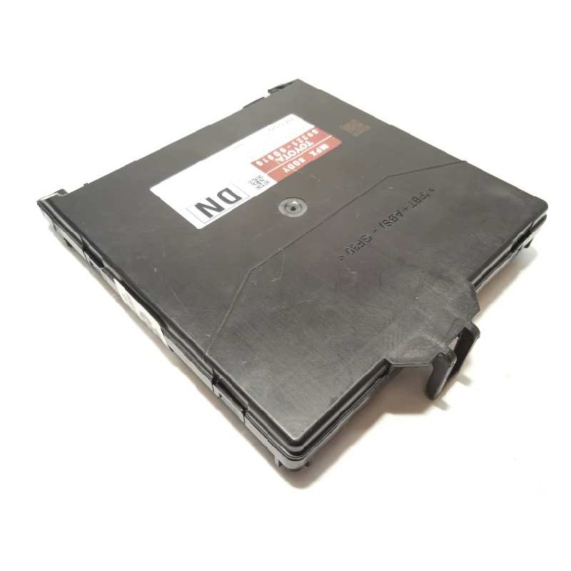 Recambio de centralita confort para toyota yaris hybrid active referencia OEM IAM 892210D870  MB2381008010