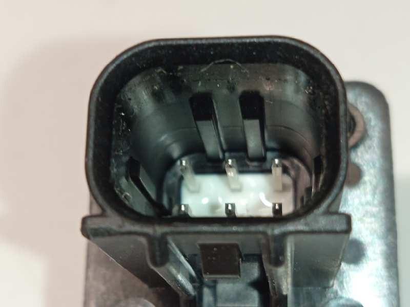 Recambio de modulo electronico para toyota yaris hybrid active referencia OEM IAM 867900D060  