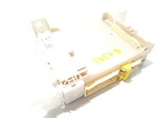 Recambio de modulo electronico para toyota yaris hybrid active referencia OEM IAM 8273052K40   2