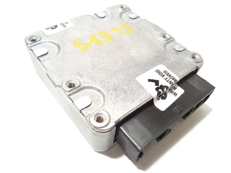 Recambio de centralita direccion para toyota yaris hybrid active referencia OEM IAM 896500D373  
