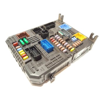 CAJA RELES / FUSIBLES 9819851380 28550133 1663368880