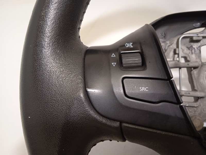 Recambio de volante para peugeot 208 1.2 12v vti referencia OEM IAM 98084115ZD  96739515ZD