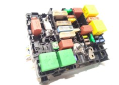 Recambio de caja reles / fusibles para peugeot 208 1.2 12v vti referencia OEM IAM 9804848480  