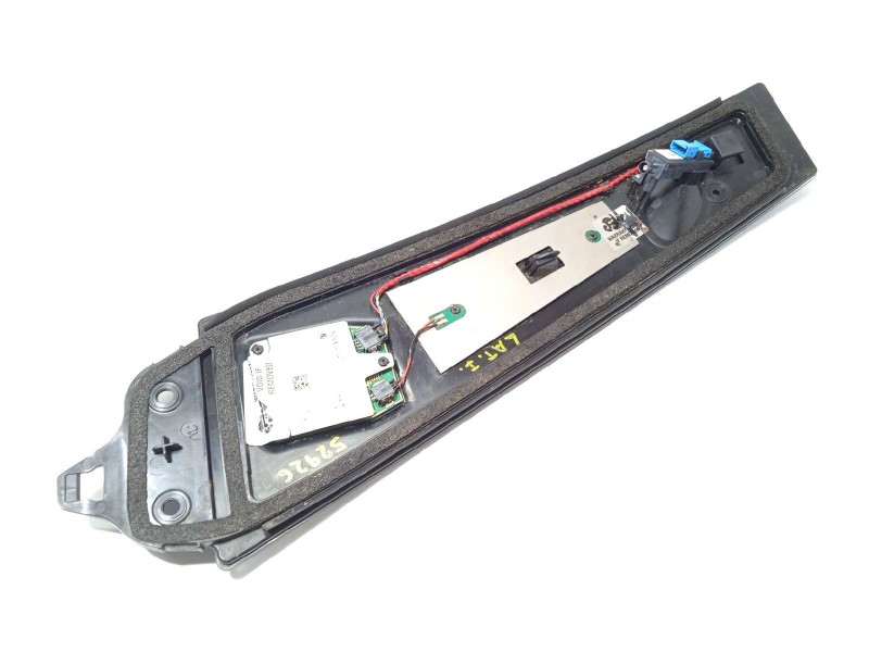 Recambio de embellecedor para tesla model 3 referencia OEM IAM 110925300I  