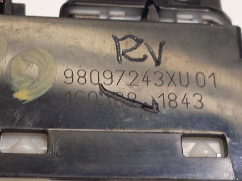 Recambio de mando multifuncion para peugeot 208 1.2 12v vti referencia OEM IAM 98097243XU  