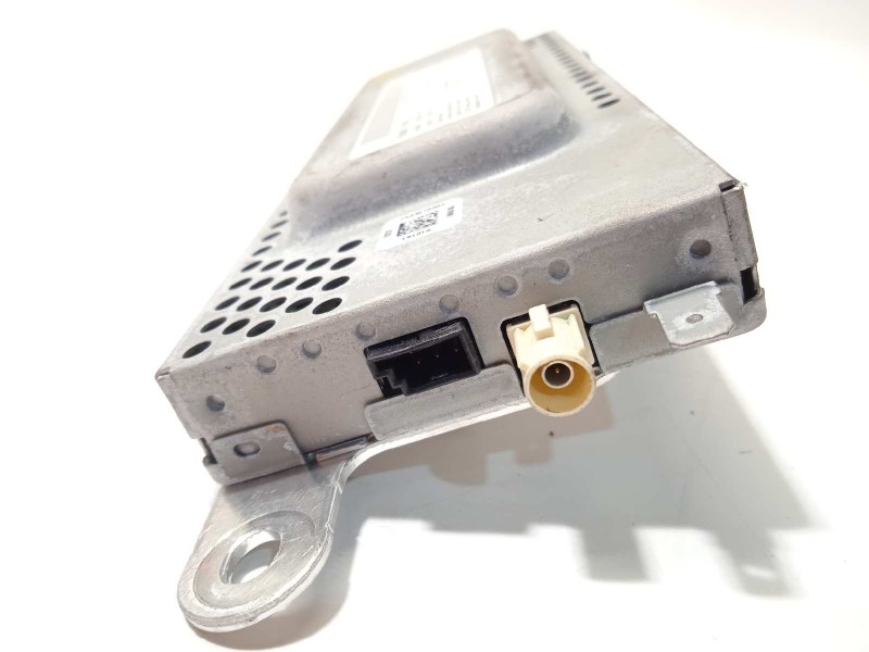 Recambio de modulo electronico para tesla model 3 referencia OEM IAM 107975500D  