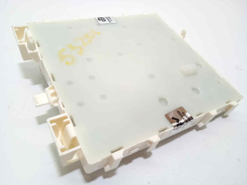 Recambio de centralita confort para lynk&co lynk & co 01 1.5 phev referencia OEM IAM 8893103879  P8893103879