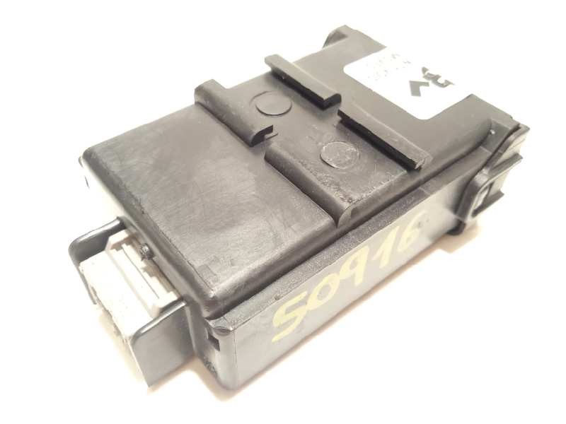 Recambio de modulo electronico para hyundai ix35 1.7 crdi cat referencia OEM IAM 958002S500  