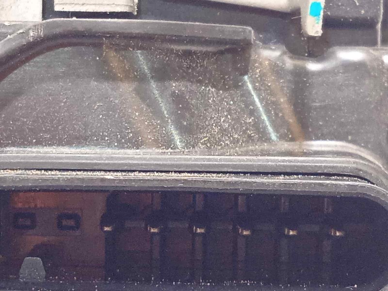 Recambio de cerradura puerta trasera derecha para lynk&co lynk & co 01 1.5 phev referencia OEM IAM 8891893218  