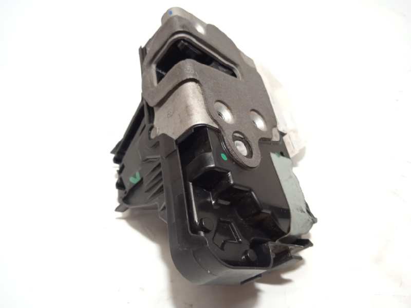 Recambio de cerradura puerta delantera izquierda para ford focus st-line referencia OEM IAM 2691850  