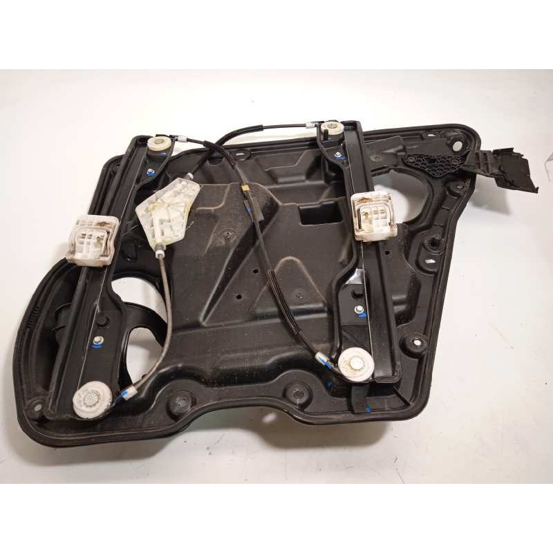 Recambio de elevalunas trasero izquierdo para dodge journey r/t referencia OEM IAM 68043739AA  