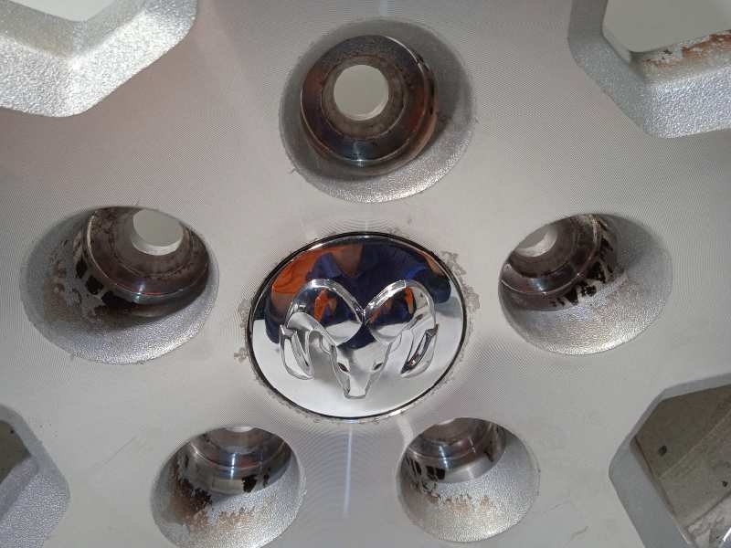 Recambio de llanta para dodge journey r/t referencia OEM IAM 1CY84TRMAA  1CY85TRMAA