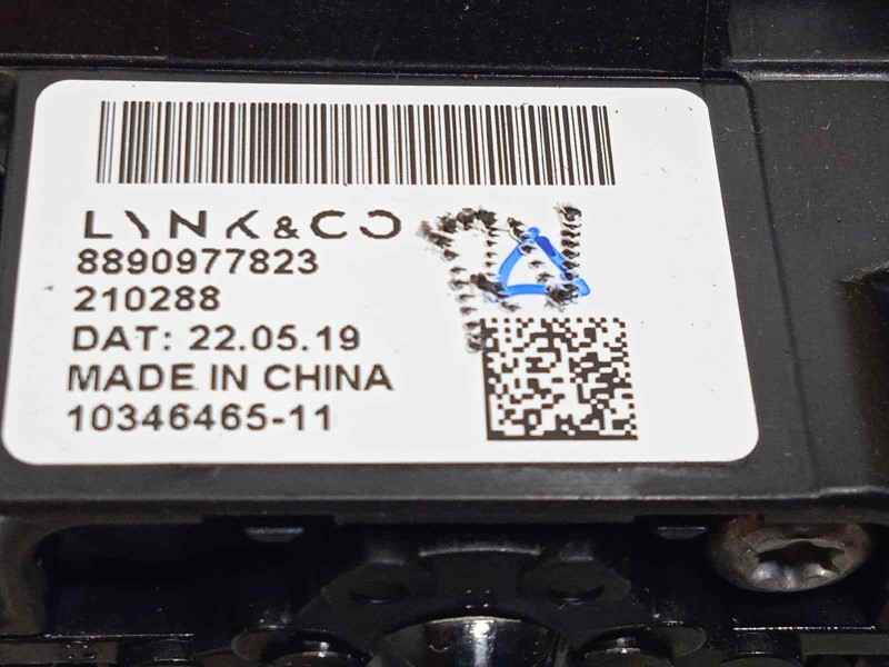 Recambio de palanca cambio para lynk&co lynk & co 01 1.5 phev referencia OEM IAM 8890977823  