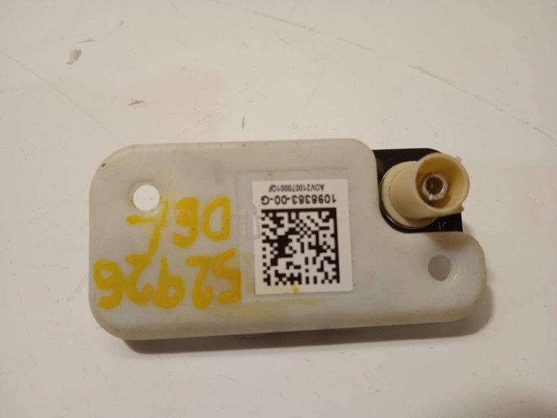 Recambio de modulo electronico para tesla model 3 referencia OEM IAM 109838300G  