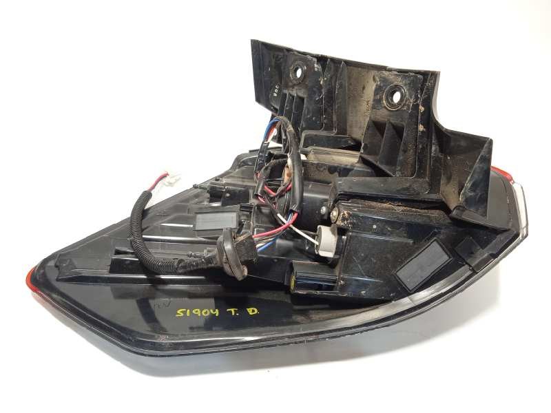 Recambio de piloto trasero derecho para nissan x-trail (t32) n-connecta referencia OEM IAM 265506FP0A  265546FP0C