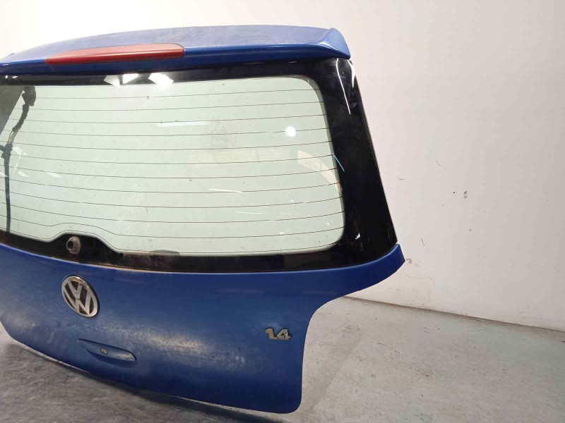 Recambio de porton trasero para volkswagen polo (9n1) trendline referencia OEM IAM 6Q6827025Q  
