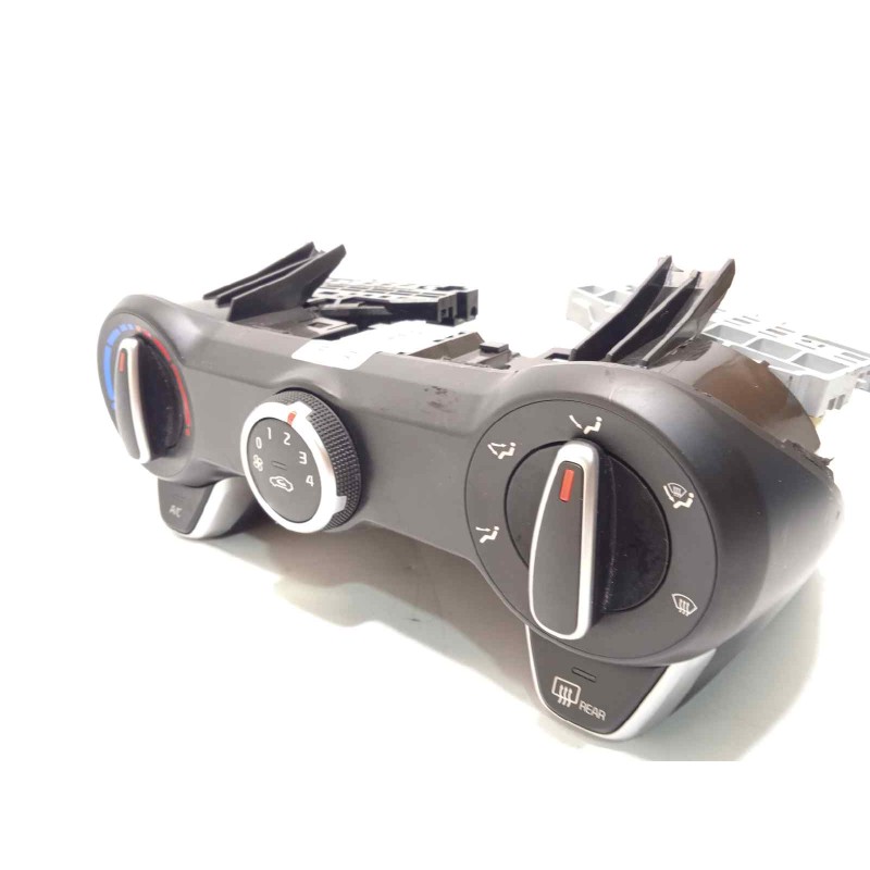 Recambio de mando calefaccion / aire acondicionado para kia rio (yb) 1.2 cat referencia OEM IAM 97250H8020  