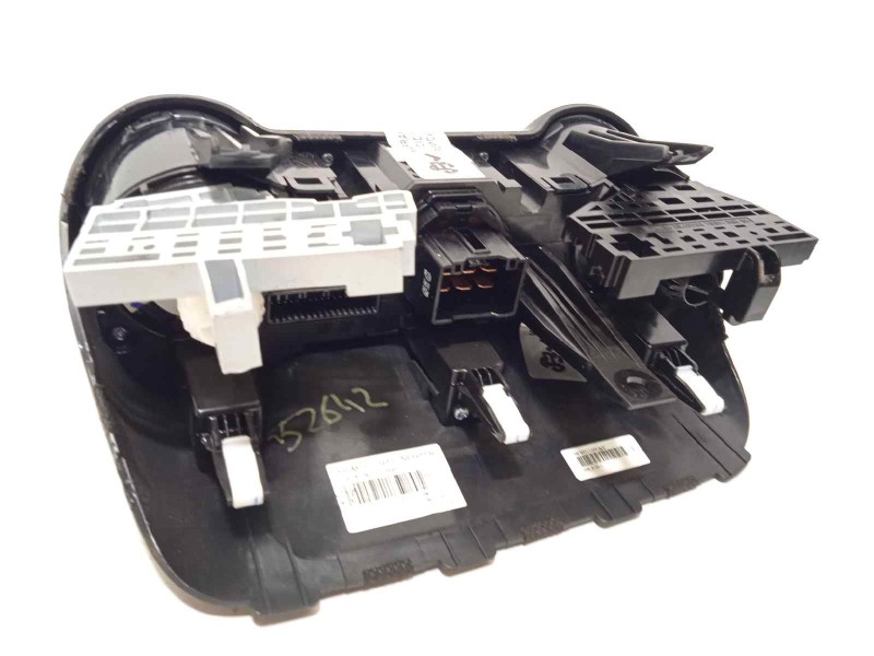 Recambio de mando calefaccion / aire acondicionado para kia rio (yb) 1.2 cat referencia OEM IAM 97250H8020  
