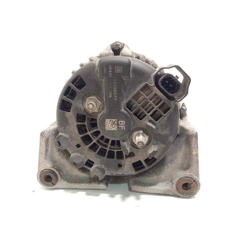 Recambio de alternador para opel insignia berlina sport referencia OEM IAM 13500577  