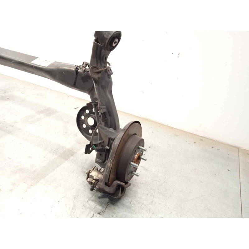 Recambio de puente trasero para kia rio (yb) 1.2 cat referencia OEM IAM 55100H8100  