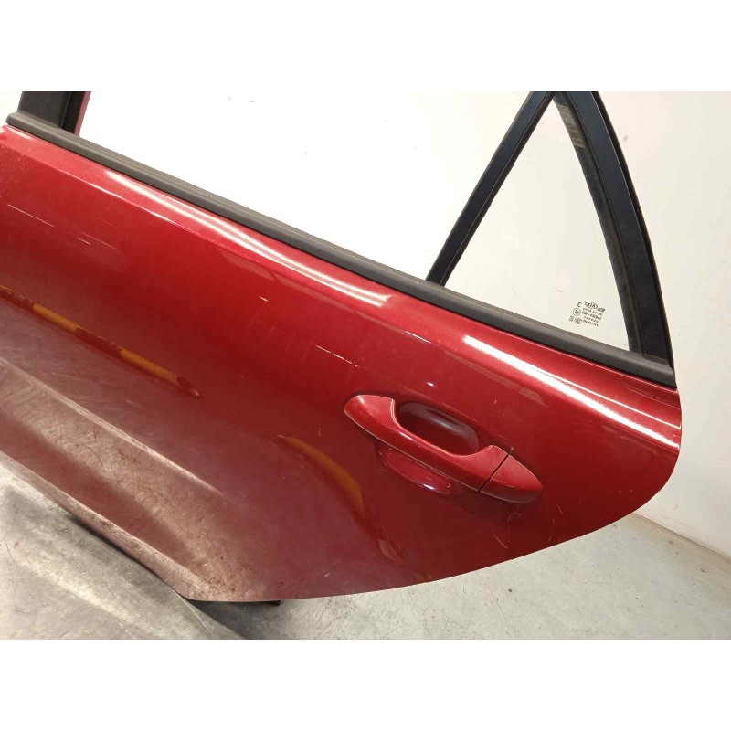 Recambio de puerta trasera izquierda para kia rio (yb) 1.2 cat referencia OEM IAM 77003H8000  