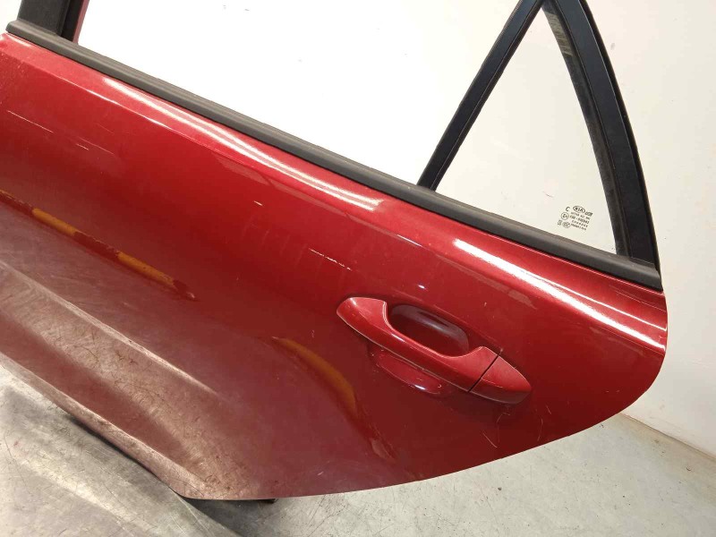 Recambio de puerta trasera izquierda para kia rio (yb) 1.2 cat referencia OEM IAM 77003H8000  