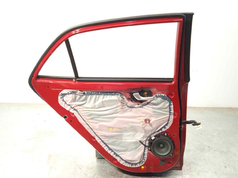Recambio de puerta trasera izquierda para kia rio (yb) 1.2 cat referencia OEM IAM 77003H8000  