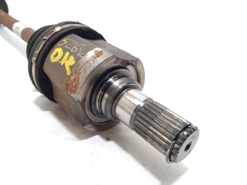 Recambio de transmision delantera izquierda para kia rio (yb) 1.2 cat referencia OEM IAM 49500H8000  