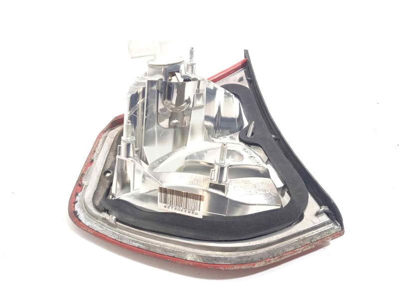 Recambio de piloto trasero izquierdo interior para citroën c4 picasso exclusive referencia OEM IAM 9653547777  6350CC