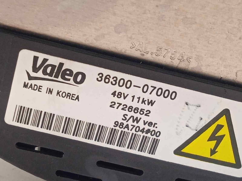 Recambio de alternador para kia stonic (ybcuv) drive referencia OEM IAM 3630007000  2726652