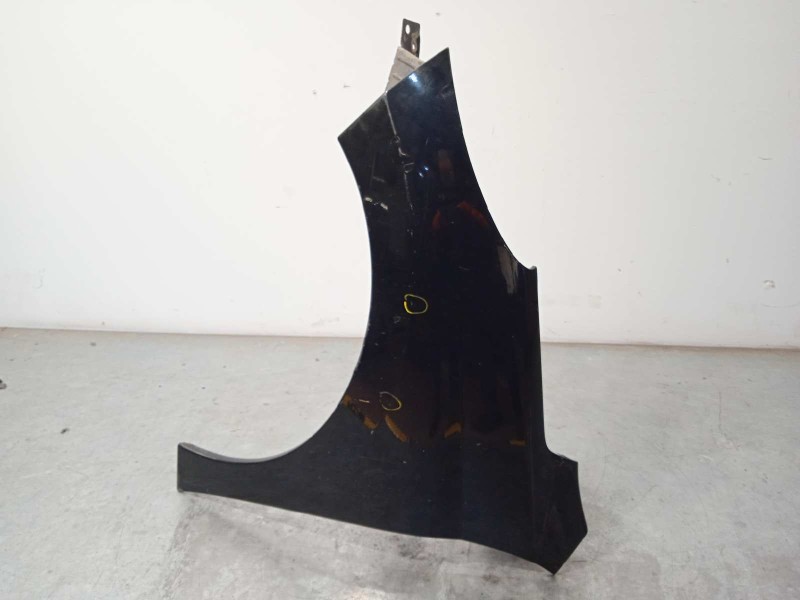 Recambio de aleta delantera izquierda para peugeot 207 confort referencia OEM IAM 7840R9  