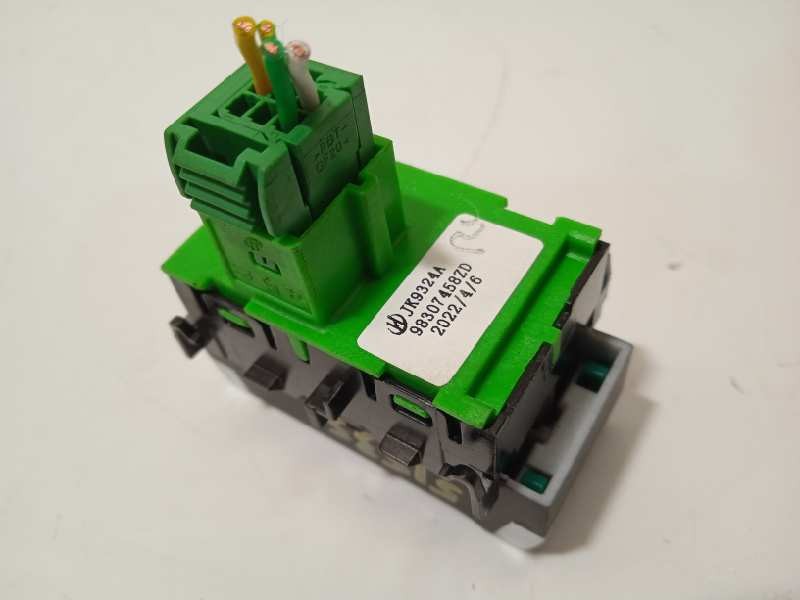 Recambio de interruptor para citroën c5 x plug-in hybrid 225e referencia OEM IAM 98307458ZD  