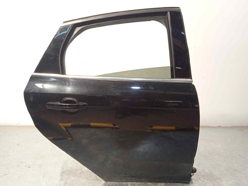 Recambio de puerta trasera derecha para ford focus lim. (cb8) trend referencia OEM IAM 2172759  