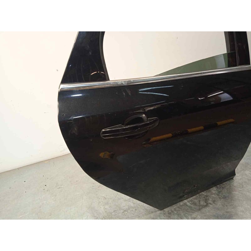 Recambio de puerta trasera derecha para ford focus lim. (cb8) trend referencia OEM IAM 2172759  