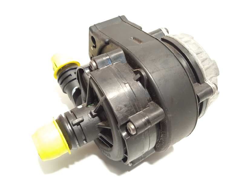 Recambio de bomba agua para citroën c5 x plug-in hybrid 225e referencia OEM IAM 9823813480  0392024018