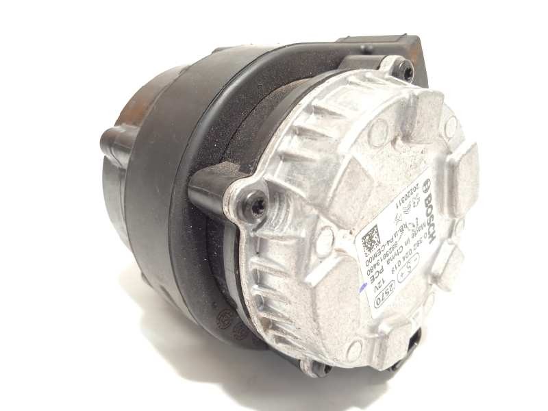 Recambio de bomba agua para citroën c5 x plug-in hybrid 225e referencia OEM IAM 9823813480  0392024018