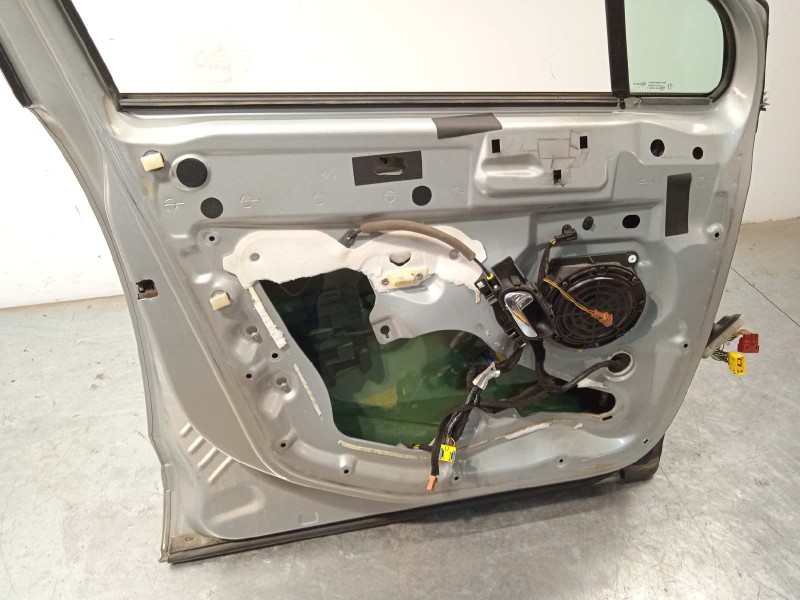 Recambio de puerta delantera izquierda para peugeot 5008 sport pack referencia OEM IAM 9002AR  